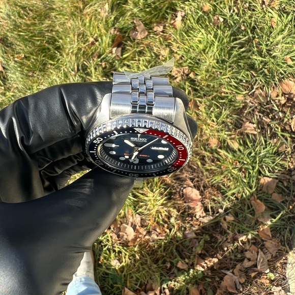(sold) Seiko SKX009k on a #44G1ZZ OE jubilee. this watch is in 10/10 condition - Picture 9 of 9